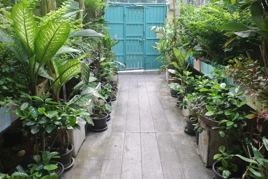 Eco House Lägenhet Bangkok Exteriör bild